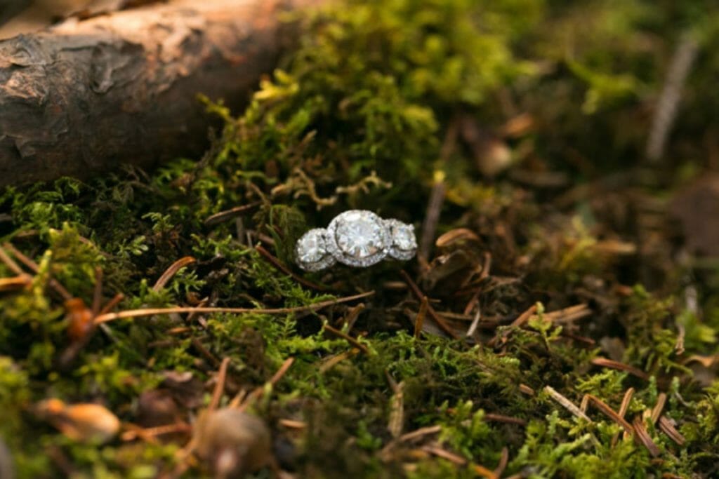 Benefits of jewerly insurance image