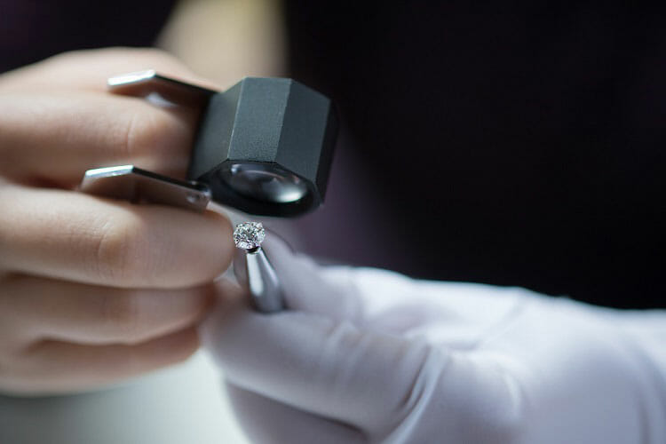 Jewelry Inspection